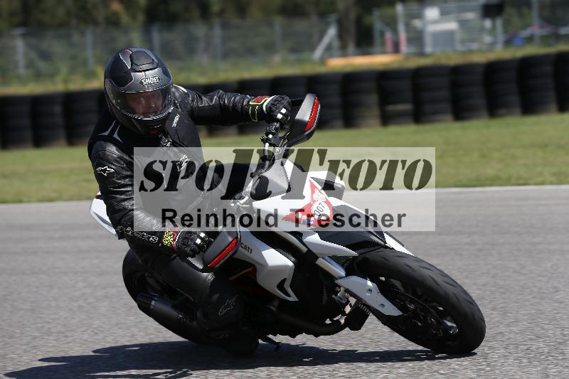 /Archiv-2024/56 10.08.2024 Plüss Moto Sport ADR/Freies Fahren/007